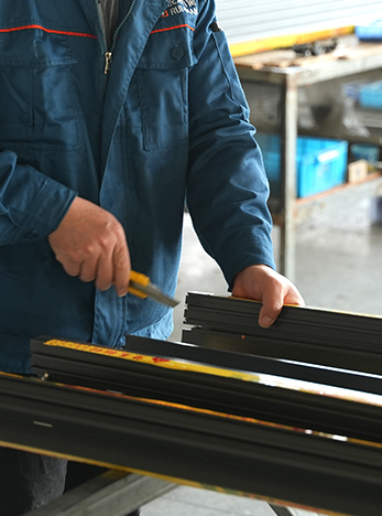 Zhejiang Ruiguan Deur en Raam Co., Ltd.